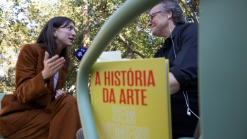 Imagem de A História da Arte sem homens | Katy Hessel em entrevista