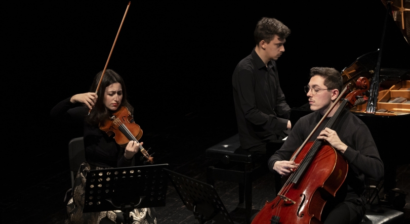 Imagem de João Pedro Gonçalves, Sofia Manvati & Duarte Soares | 7 março | 19h00