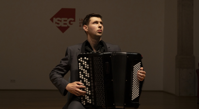 Imagem de Sérgio Gladkyy | 5 junho | 19h00
