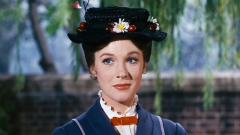 Imagem de Julie Andrews – 90 anos de uma rapariga moderna