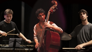 Imagem de Concerto em direto, Na CaVe