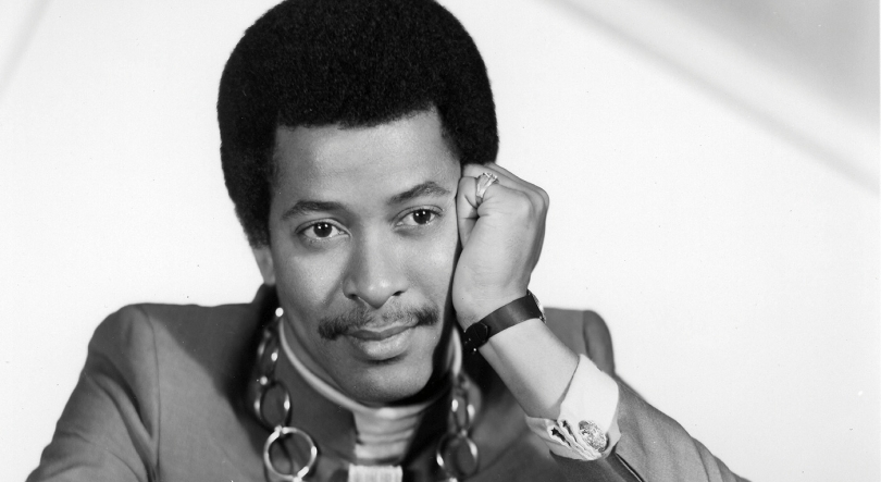 Imagem de Allen Toussaint com o coro de Aleluia da oratória “Messias” de Handel