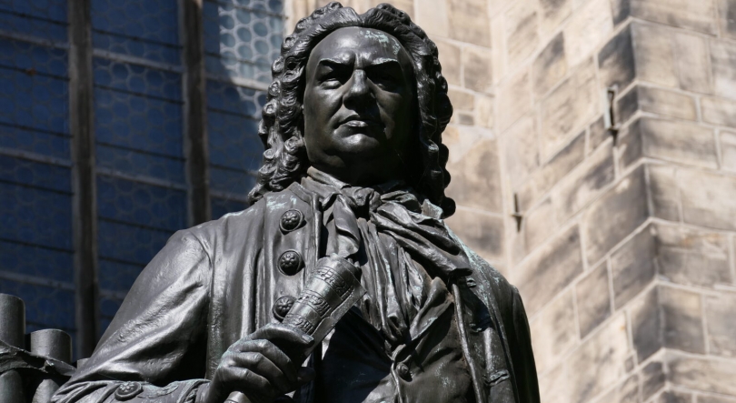 Imagem de Bach, adaptador, reciclador e revisor