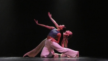 Imagem  de Emissão especial no Dia Internacional da Dança