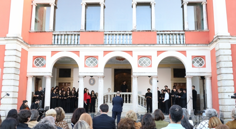 Concerto Coro Comtradição