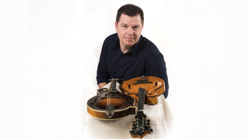 Prokofiev por Brian Oberlin em bandolim