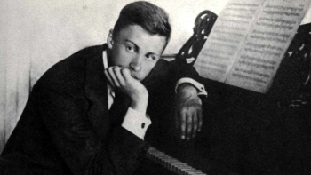 A infância de Prokofiev e a sua música até à revolução russa