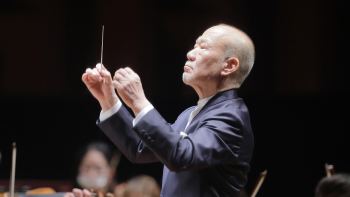 Uchida, Hisaishi, Herrmann e o calor estival