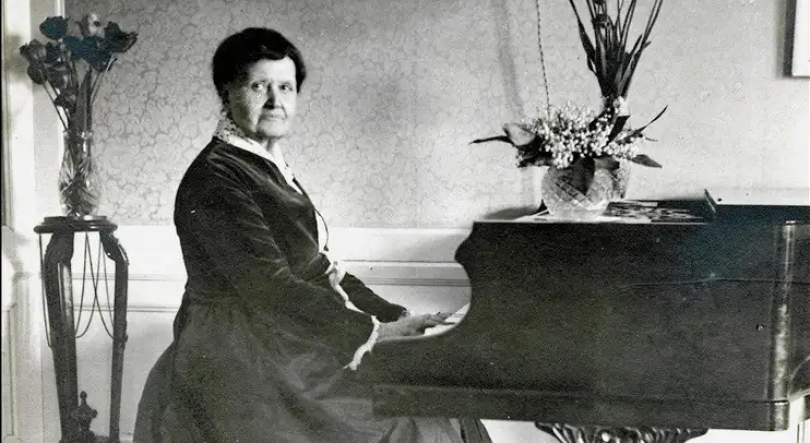 Laura Constance Netzel